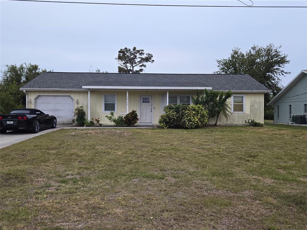 Picture of 10133 Gulfstream Boulevard, Englewood, FL 34224