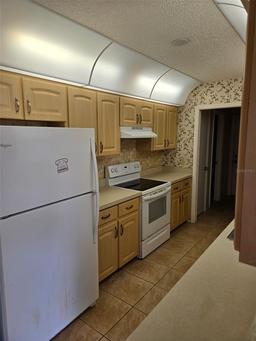 Picture of 10133 Gulfstream Boulevard, Englewood, FL 34224