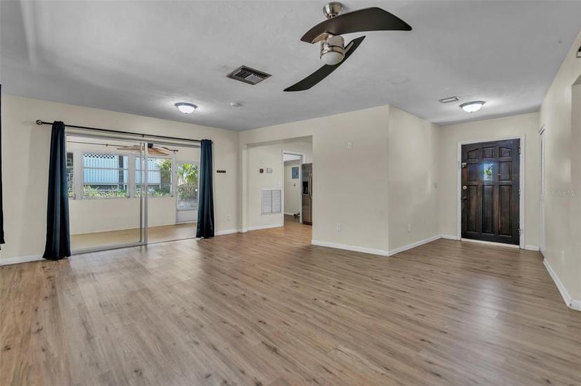 Picture of 2331 Lake Helen Osteen Road, Deltona FL 32738