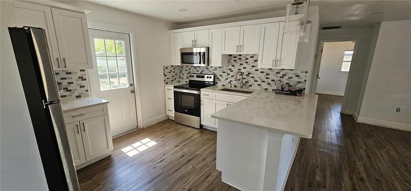 Picture of 807 S Castle Court, Tampa FL 33612