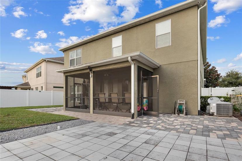 Picture of 19214 Early Violet Drive Ne, Tampa FL 33647