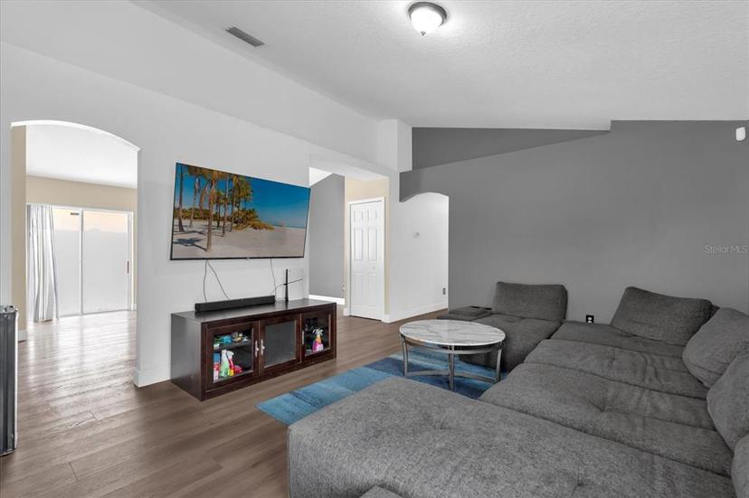 Picture of 8624 Claiborne Court, Orlando FL 32825