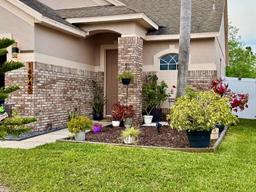 Picture of 14945 Huntcliff Park Way, Orlando, FL 32824