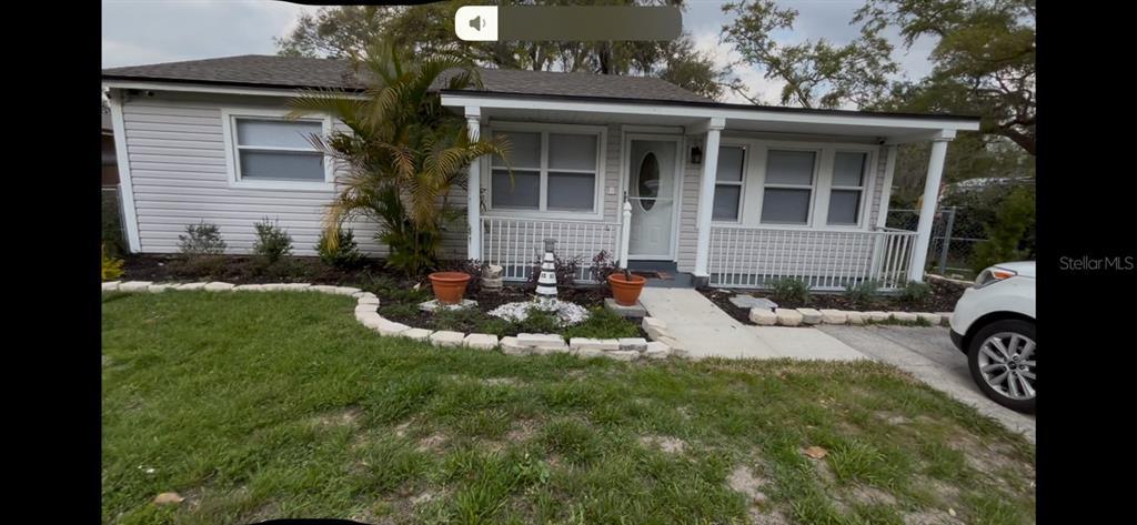 Picture of 207 W Greenwood Street, Groveland, FL 34736