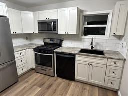 Picture of 207 W Greenwood Street, Groveland, FL 34736