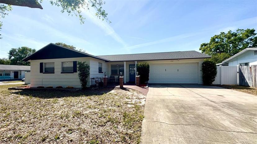 Picture of 232 SE Monroe Circle N, St Petersburg FL 33703