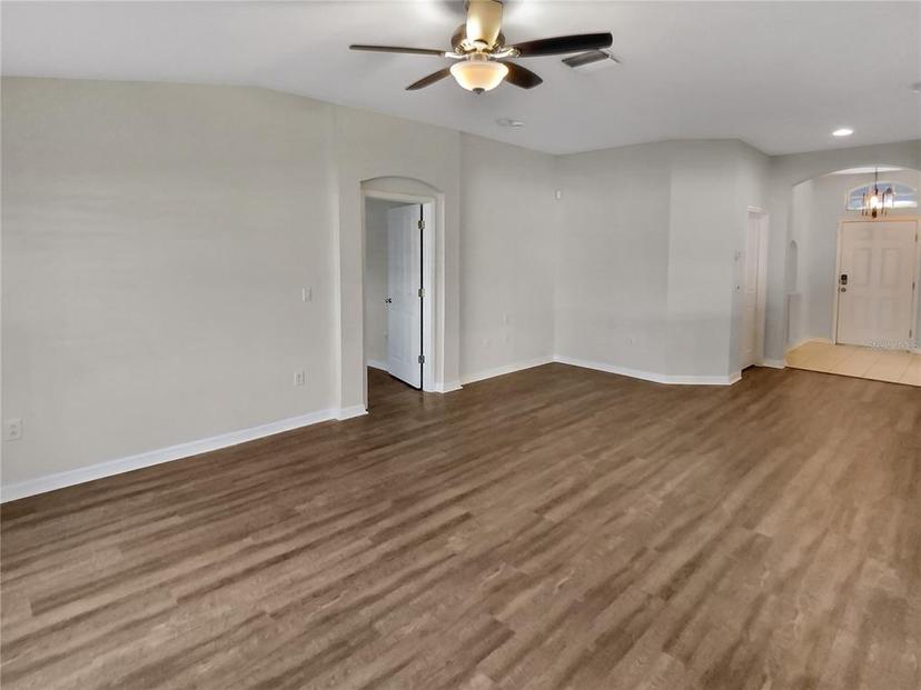 Picture of 6721 Somerset Garden Way, Apollo Beach FL 33572