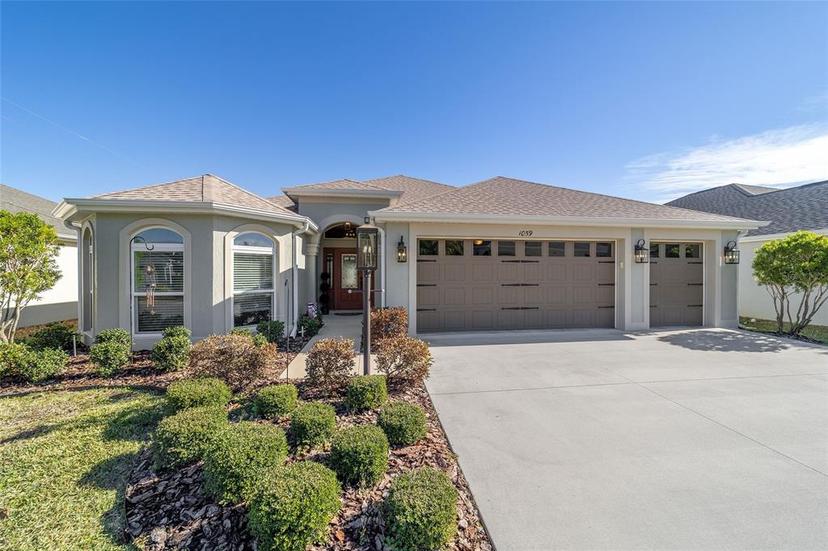 Picture of 1059 Akin Way, The Villages FL 32163