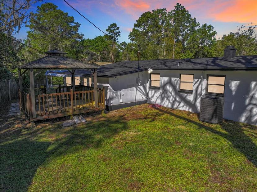 Picture of 1411 SE 41St Place, Gainesville FL 32641