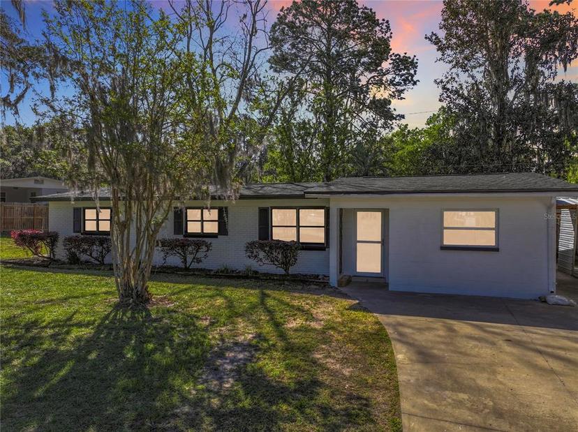 Picture of 1411 SE 41St Place, Gainesville FL 32641
