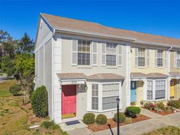 Picture of 13533 Embassy Park Court, Dade City, FL 33525
