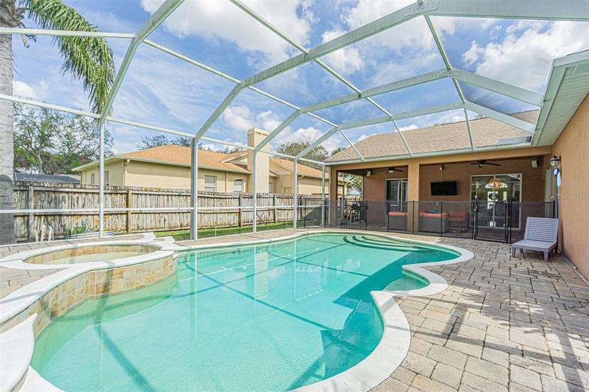 Picture of 2706 Bent Leaf Drive, Valrico FL 33594