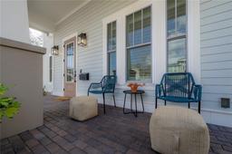 Picture of 1550 48Th Avenue N, St Petersburg, FL 33703