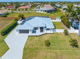 Picture of 2138 SW 8Th Court, Cape Coral, FL 33991