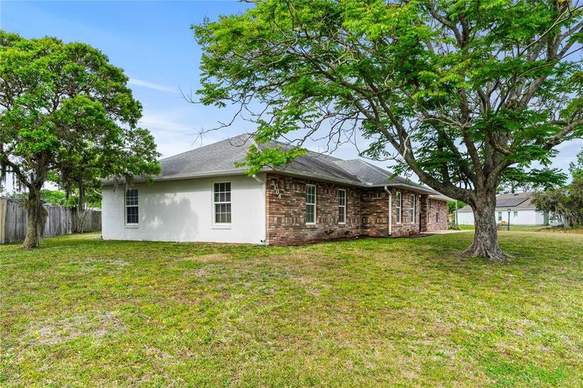 Picture of 3104 Umbrella Tree Drive, Edgewater FL 32141