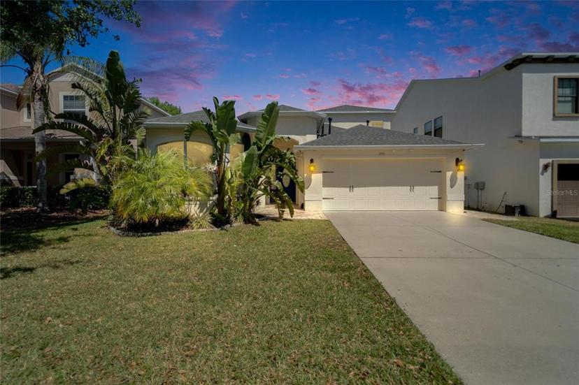 Picture of 2510 Cross More Street, Valrico FL 33594