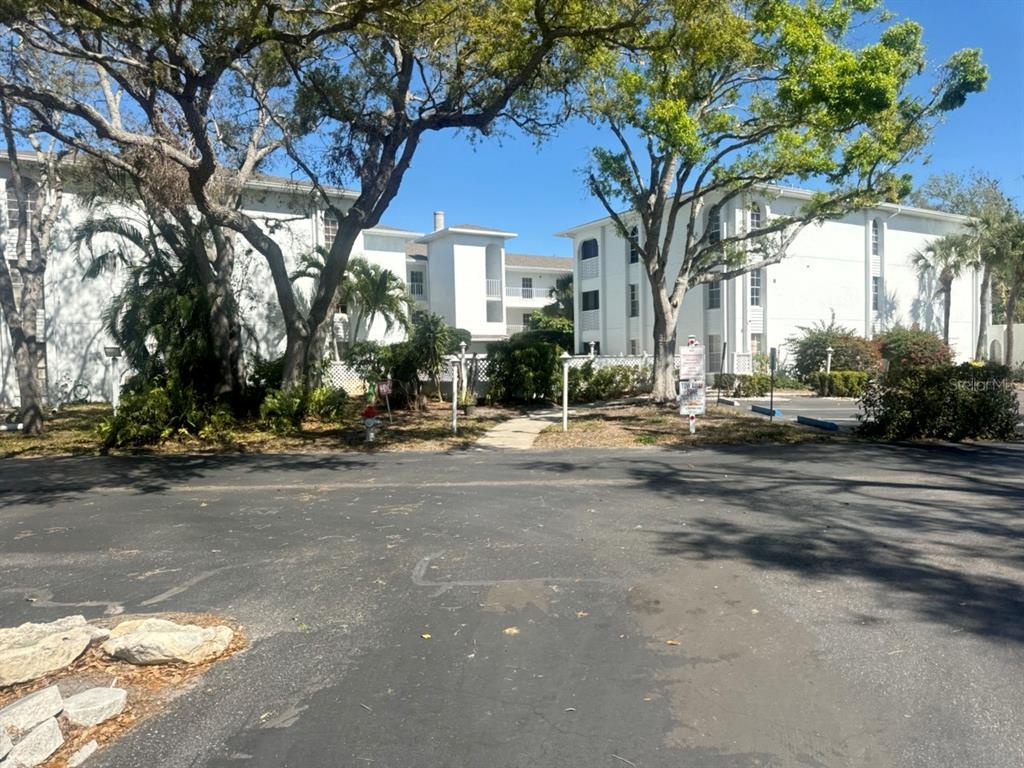 Picture of 6304 Pointe West Boulevard Unit A206, Bradenton, FL 34209