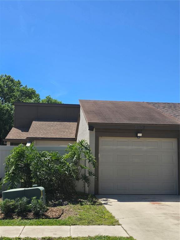 Picture of 2927 7 Iron Drive Unit 0, Lakeland, FL 33801