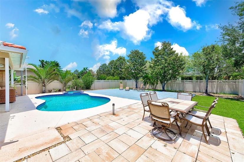 Picture of 2300 Hannah Way S, Dunedin FL 34698