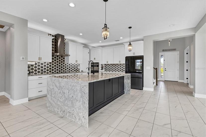 Picture of 5833 Millennium Silver Ct, Sarasota FL 34238