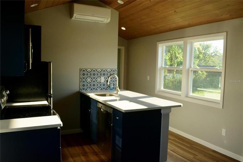 Picture of 620 3Rd Street Street, Oviedo FL 32765