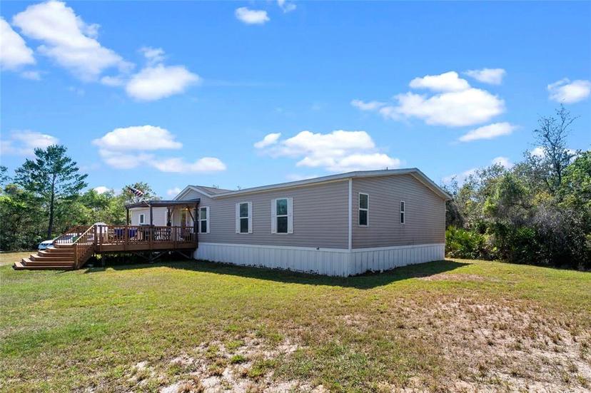Picture of 395 Justamere Road, Geneva FL 32732