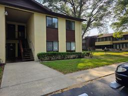 Picture of 501 Fairways Lane Unit A, Ocala, FL 34472