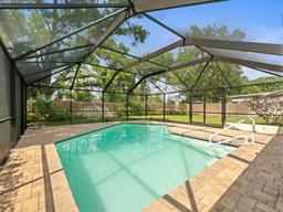 Picture of 16320 Bonneville Drive, Tampa, FL 33624