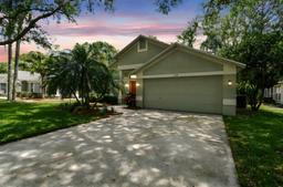 Picture of 1187 Mistwood Drive, Tarpon Springs, FL 34688