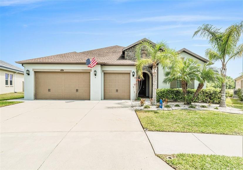 Picture of 32231 Firemoss Ln, Wesley Chapel FL 33543