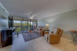 Picture of 11590 Shipwatch Drive Unit 342, Largo, FL 33774