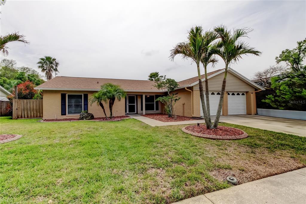 Picture of 16403 Bonneville Drive, Tampa, FL 33624