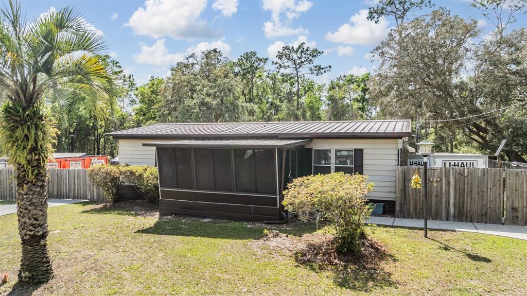 Picture of 8310 S Cove Point, Floral City, FL 34436