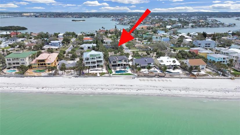 Picture of 101 Gulf Boulevard, Belleair Beach FL 33786