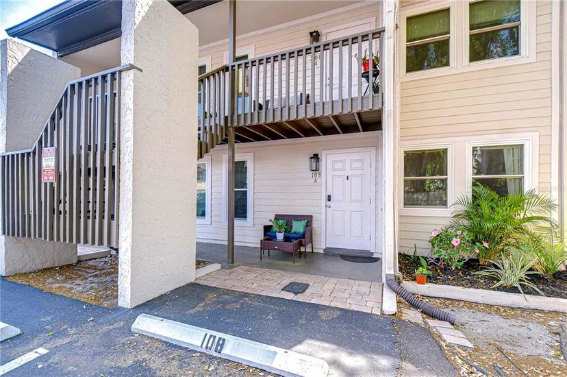 Picture of 527 S Lincoln Avenue Unit A108, Tampa FL 33609