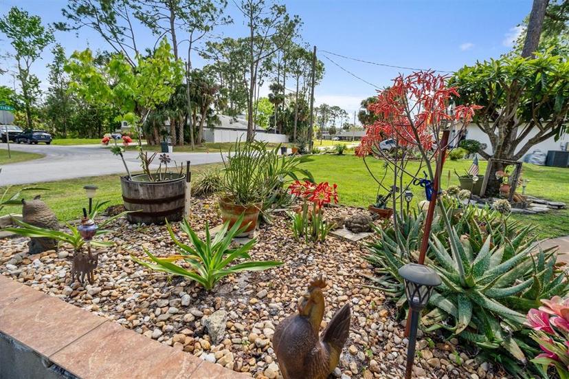 Picture of 13 Putter Drive, Palm Coast FL 32164