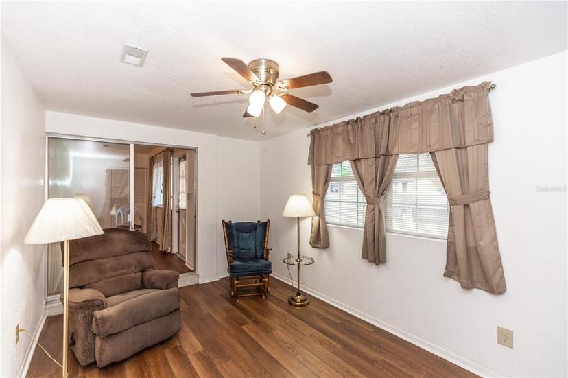 Picture of 574 E Normandy Boulevard, Deltona FL 32725