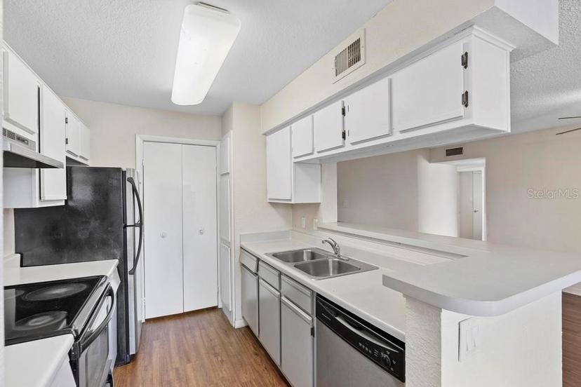 Picture of 4355 Perkinshire Lane Unit 103, Orlando FL 32822