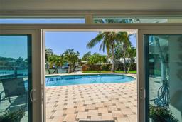 Picture of 6667 28Th Street S, St Petersburg, FL 33712