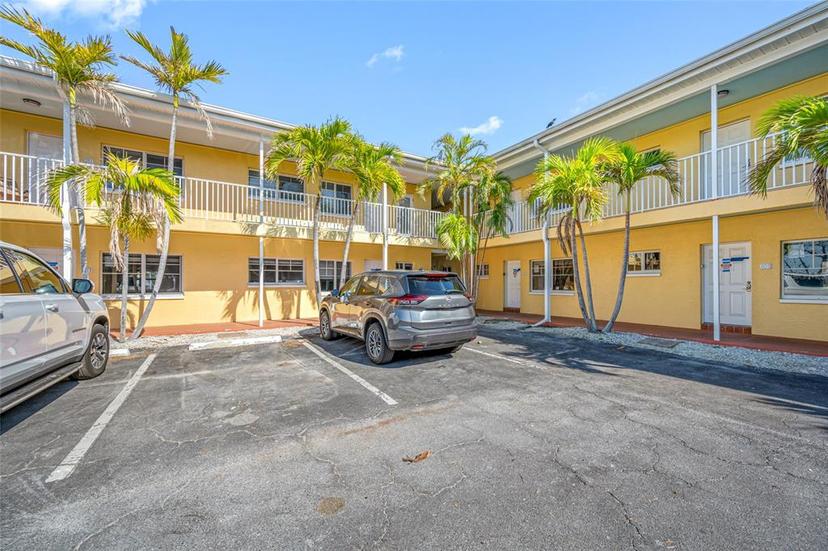 Picture of 19417 Gulf Boulevard Unit B-210, Indian Shores FL 33785