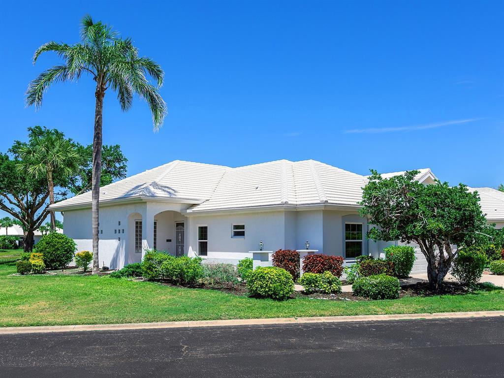 Picture of 643 Crossfield Circle Unit 13, Venice, FL 34293