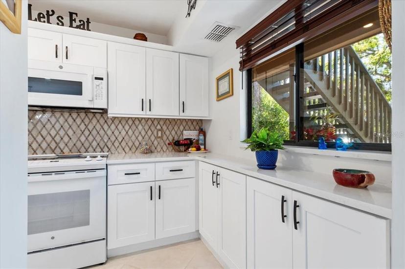 Picture of 1708 Glenhouse Drive Unit 313, Sarasota FL 34231