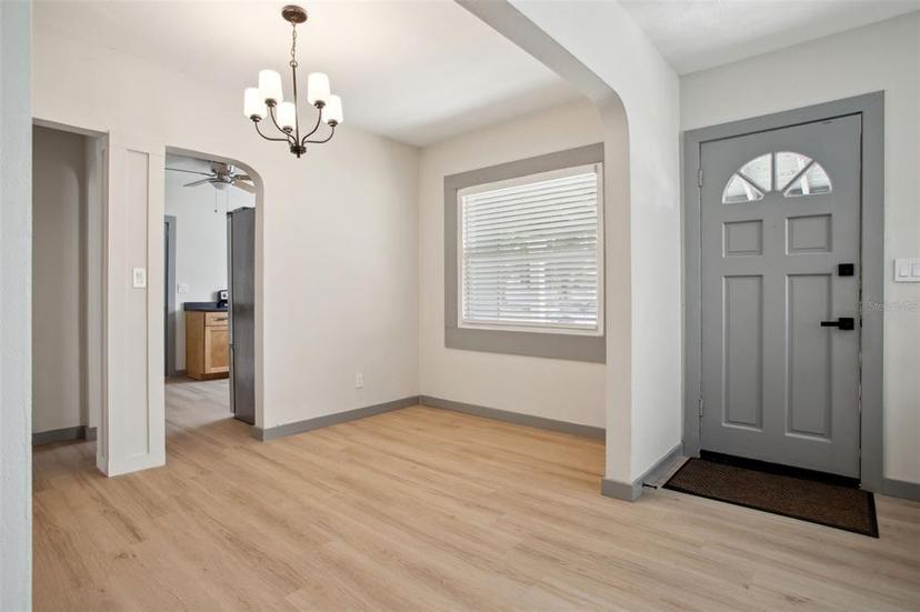 Picture of 2125 Acorn Place S, St Petersburg FL 33712