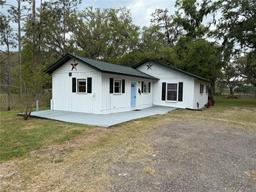 Picture of 1010 County Road 416N, Lake Panasoffkee, FL 33538