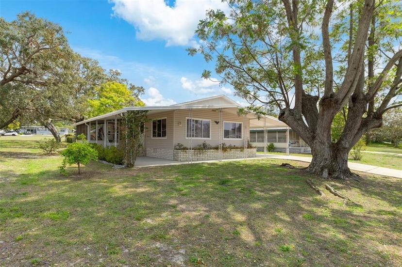 Picture of 7440 First Circle Drive, Brooksville FL 34613