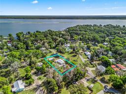 Picture of 2376 Cr 444, Lake Panasoffkee, FL 33538