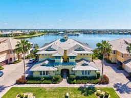Picture of 1123 Riverscape Street Unit D, Bradenton, FL 34208
