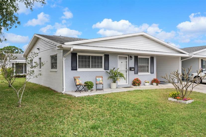 Picture of 10008 Daffodil Street N Unit 186, Pinellas Park FL 33782