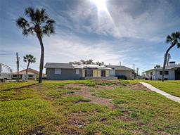 Picture of 408 S Mccall Road, Englewood, FL 34223