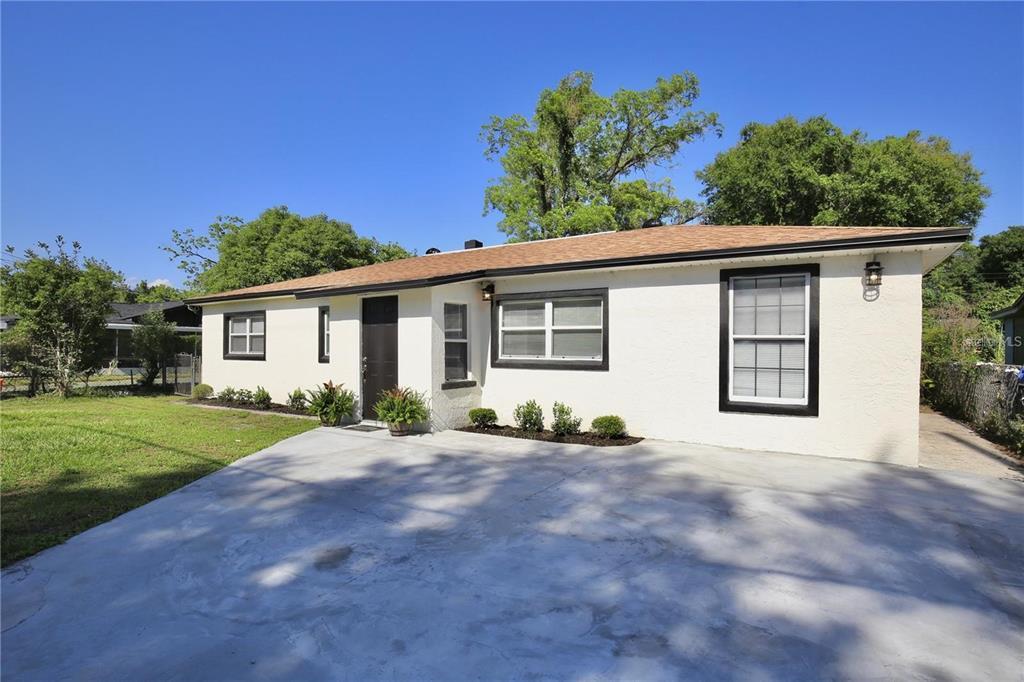 Picture of 1475 Lowrie Avenue, Orlando, FL 32805